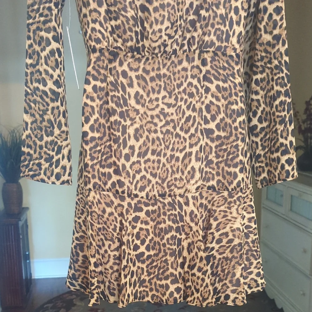 JAYGODFREY Brown and Black Long Sleeve V-Neck Cocktail Dress - Picture 11 of 12